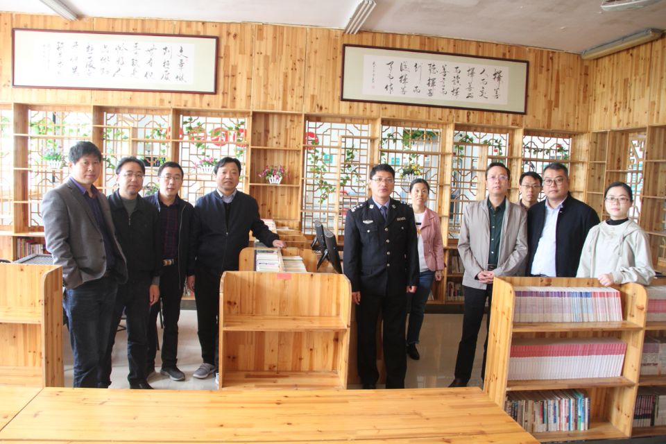 尚法于心,寓教于行_数理学院党政领导班子赴连云港监狱开展廉政警示教育 尚法于心,寓教于行_数理学院党政领导班子赴连云港监狱开展廉政警示教育